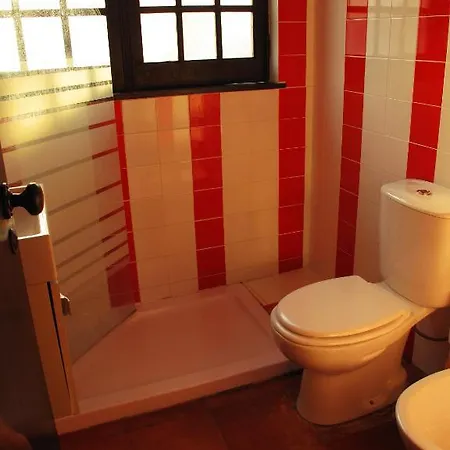 Guest house Surfmoments House & School Baleal