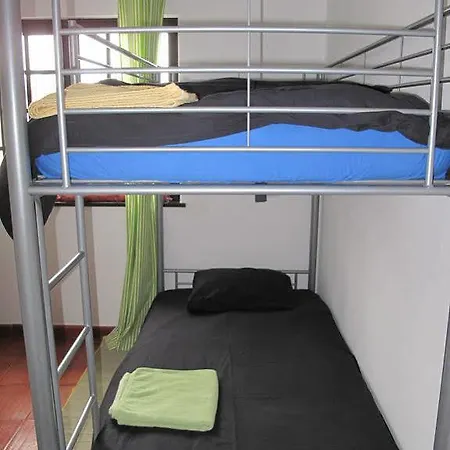 Surfmoments House & School Guest house Baleal