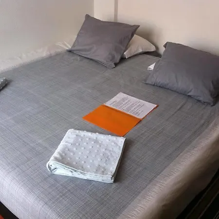 Surfmoments House & School Guest house Baleal